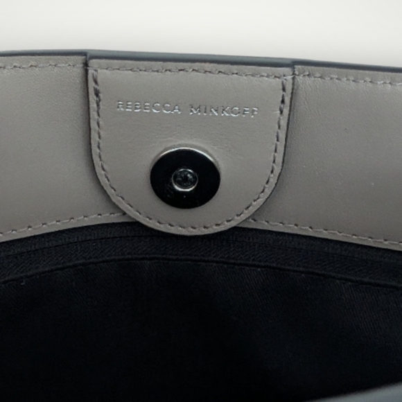 Rebecca Minkoff Jody Leather Feed Bag - Picture 11 of 15